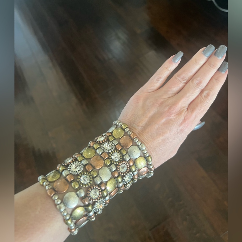 Golden Metal Discs, Floral Crystals & Bead Spacers Stretch Chunky Cuff Bracelet.